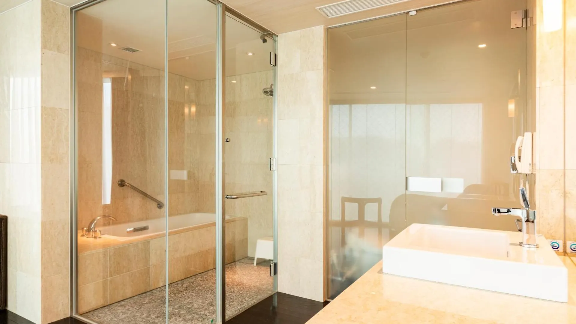 Tenza Hotel At Hakata Station Fukuoka  4*, Fukuoka (Fukuoka)